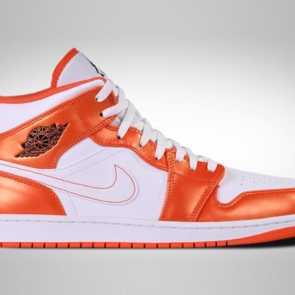 Air Jordan 1 Mid SE "Metallic Orange" DM3551-800